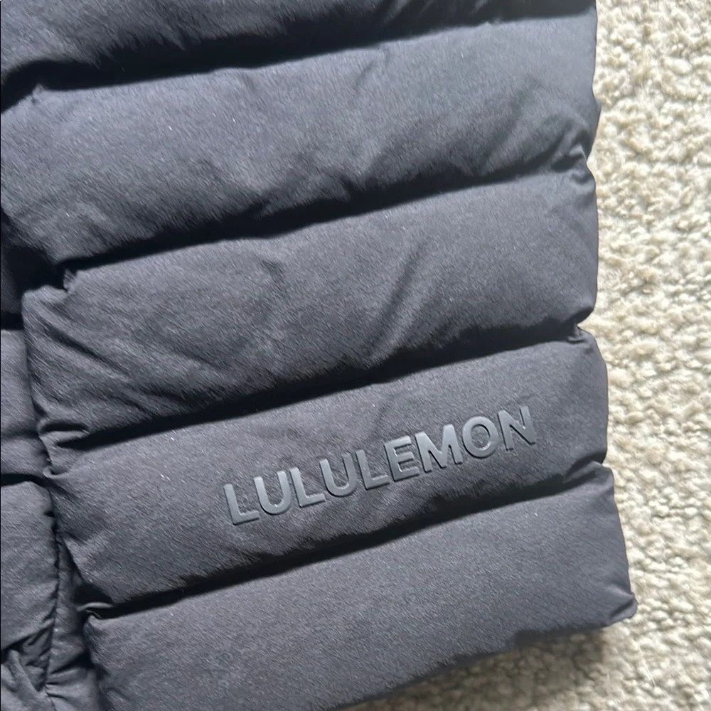 Lululemon Pack It Down 700-Down-Fill Long Jacket - Picture 4 of 7